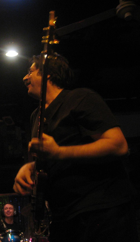 Jeff Berlin performing live in 2007.